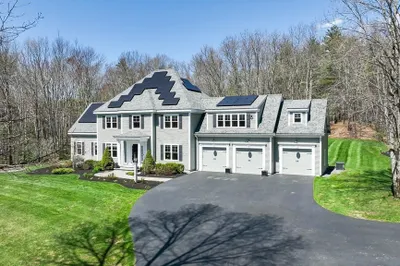 15 Hubbard Ln 1