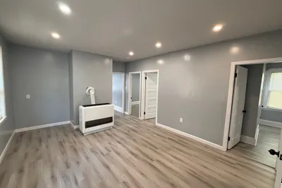 124 Potomska St #1