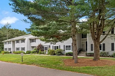 18 Beals Cove Rd #J 1