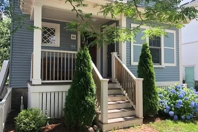 82 Alpine Street #82