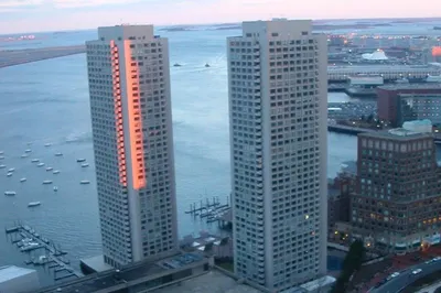 85 East India Row ##8G 1