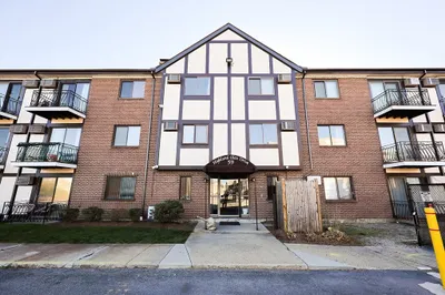 59 Highland Glen Dr #315