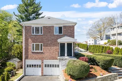 5 Spinney St #1 1