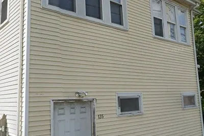 135 Ames St #2 1