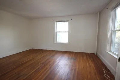 31 Acton St #1