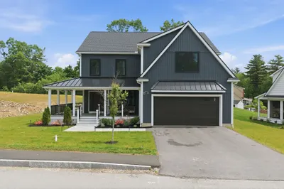 10 Darby Ln 1