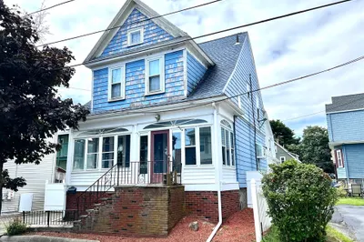35 Plummer Ave