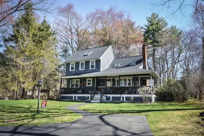 60 Marlboro Rd