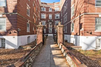 37 Lee St-furnished St #Seven