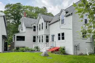 624 Western Ave 1