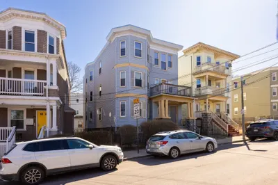 38 Bellevue St #1 1