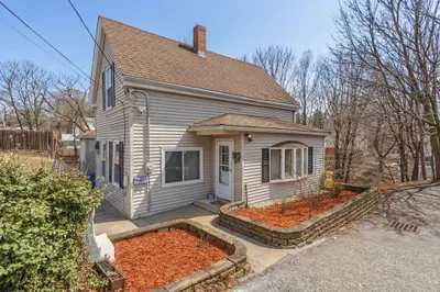 14 Clayton Avenue 1