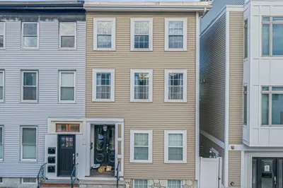 15 Vinton St #3