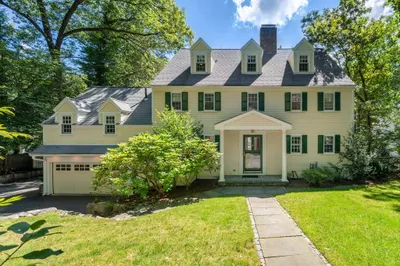 103 Loring Rd