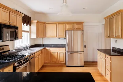 2 Peabody Rd #2 1