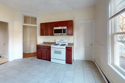 129 Saint Alphonsus St #1