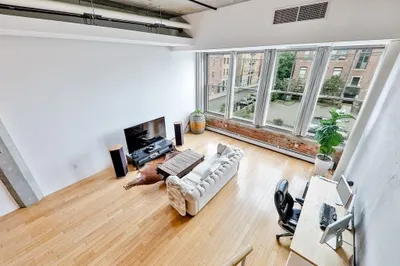 156 Porter St #224F 1