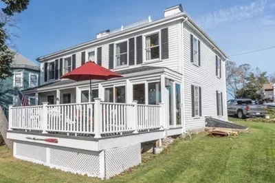 7 Siren Street 1