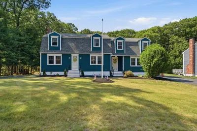 19 Blanchard Road 1