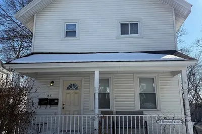 27 Woodland Ct 1