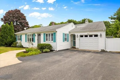 33 Homestead Ln 1