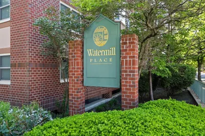 1 Watermill Pl #121 1