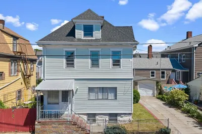 195 Grinnell St