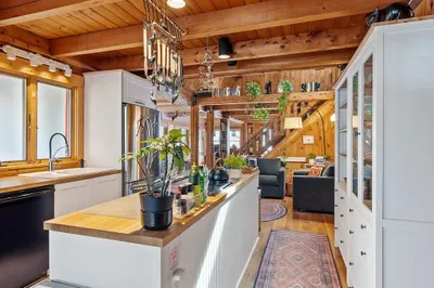 807 Boston Post Road 1