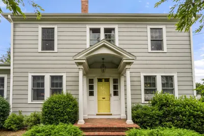 616 Elm Street