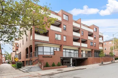 20 Central Street #402