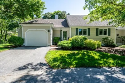 5 Friendship Ct #89 1
