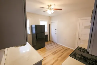 9 Ridgewood Street #2 1