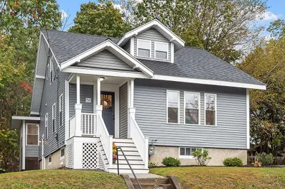 58 Washington St 1