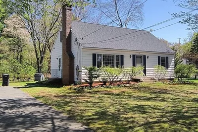 35 Pine St