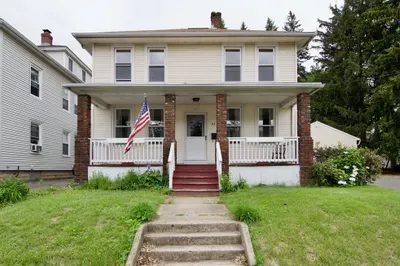 82 Worcester St