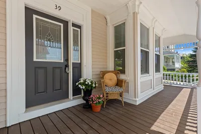 39 Beacon St #-