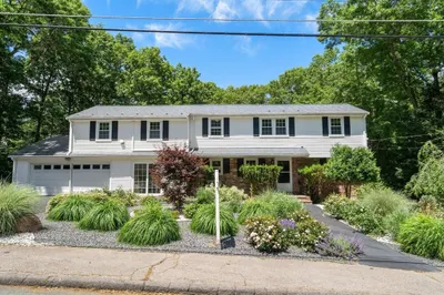 19 Country Ln 1