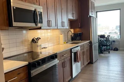 400 W Broadway #405
