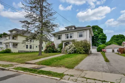 154 Woodland St