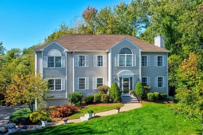 12 Cameron Way 1