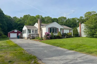 44 Prospect Ave 1
