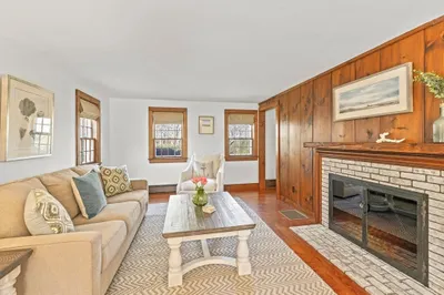15 Manor Dr 1