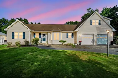 73 Meadowbrook Rd 1