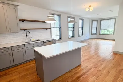 15 Maywood St #3 1