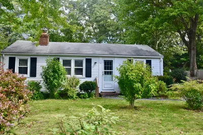 12 Lake Rd E Rd 1