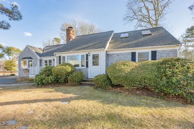 21 Cornerwood Dr 1