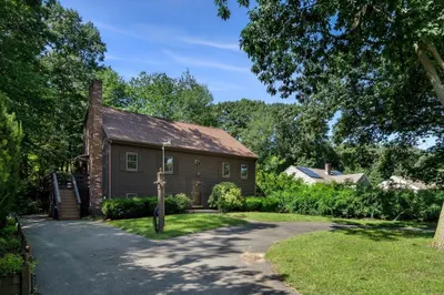 18 Brimbal Ave 1