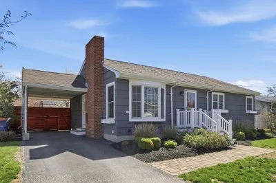 124 Alva Street 1