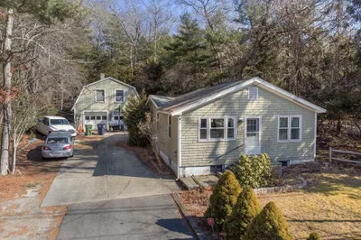548 Delano Rd