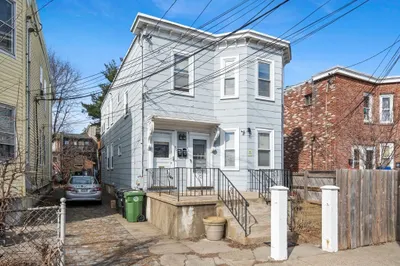 30-32 Clarendon St 1